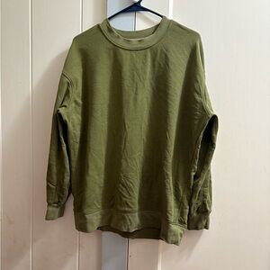 EUC Lululemon Perfectly Oversized Crew